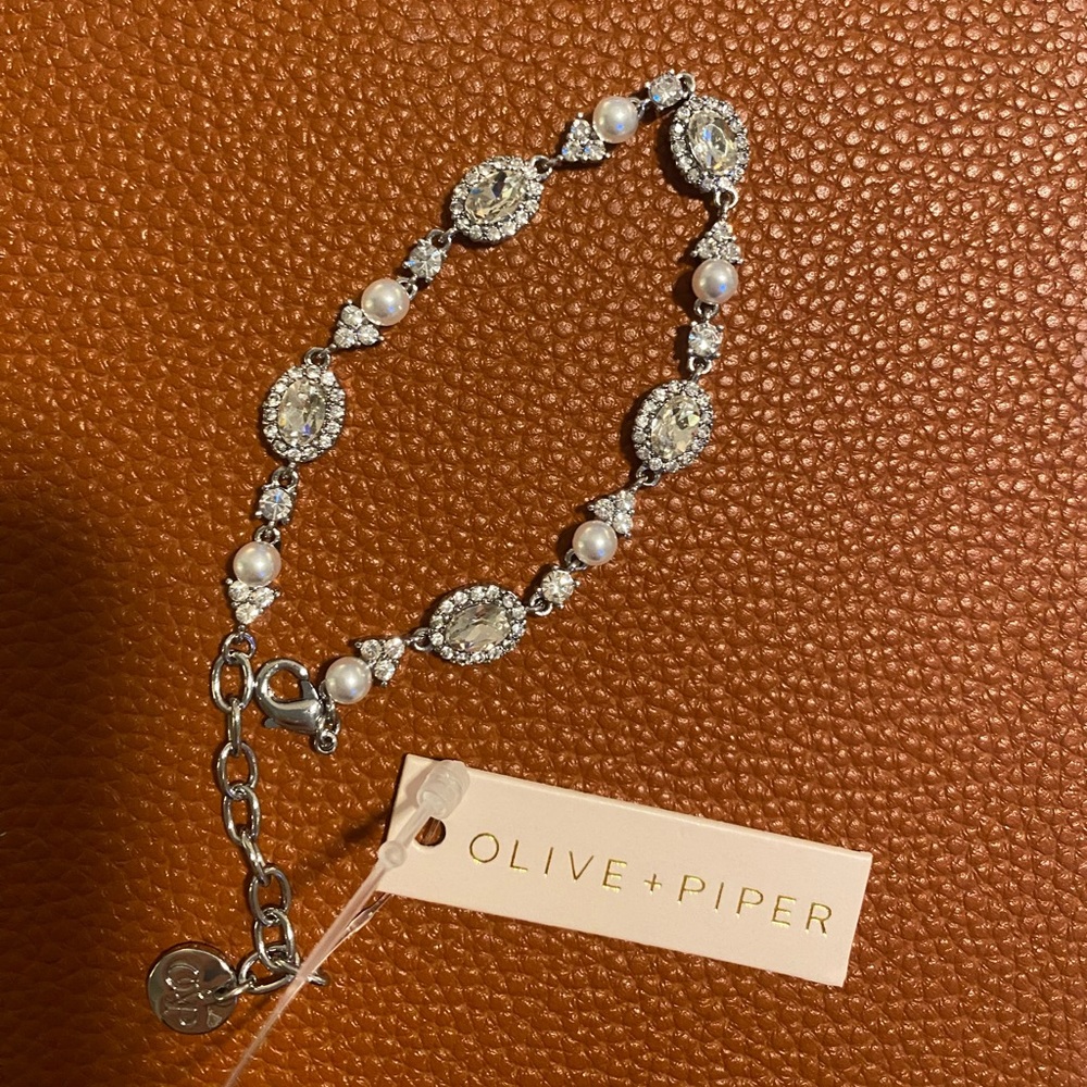 Olive and Piper Neveah Bracelet